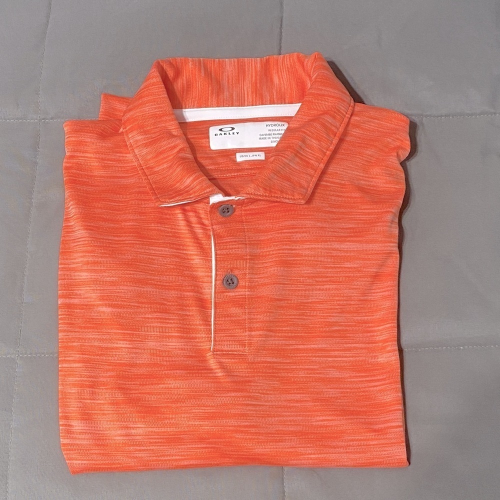 Oakley Hydrolix polo. Size Large